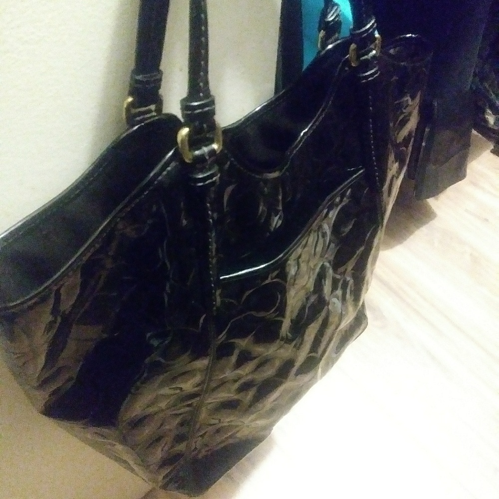 Authentic Coach Signature Tote - Picture 5 of 6